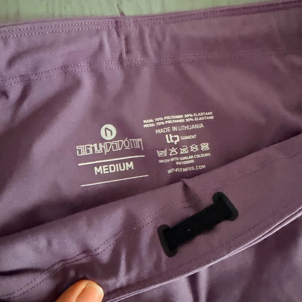 Three Sets of Stylish Activewear Biker Shorts and Sports Bras with Hoodie - Picture 14 of 16